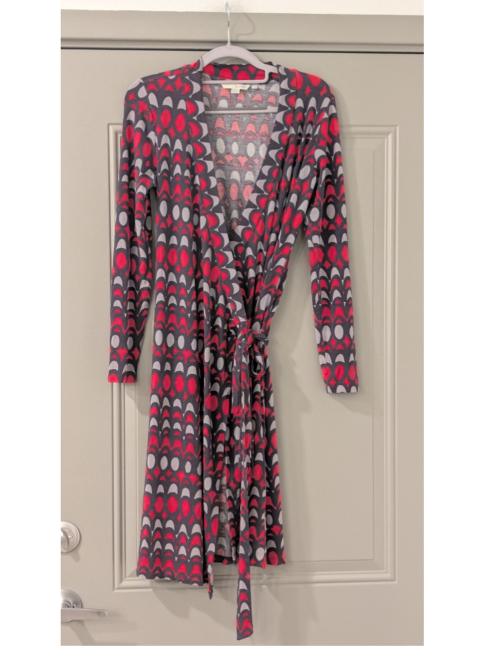 Women's Boden Wrap Dress Size 8 Grey Pink Geometric Print Long Sleeve